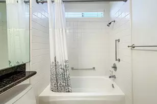 42203 Village 42, Camarillo, CA 93012 - Photo 27