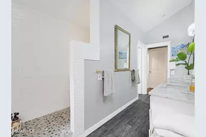 1548 Le Flore Drive, La Habra Heights, CA 90631 - Photo 27