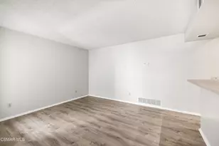 15258 Campus Park Dr, Moorpark, CA 93021 - Photo 9