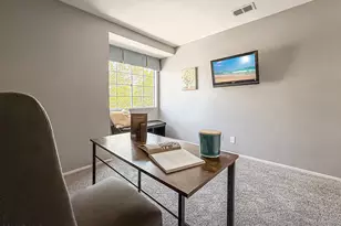 657 Galloping Hill Rd, Simi Valley, CA 93065 - Photo 55