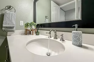 657 Galloping Hill Rd, Simi Valley, CA 93065 - Photo 29