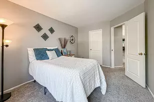 657 Galloping Hill Rd, Simi Valley, CA 93065 - Photo 51