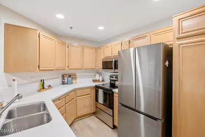 5837 Oak Bend Lane #310, Oak Park, CA 91377 - Photo 7