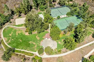 5837 Oak Bend Ln, Oak Park, CA 91377 - Photo 15