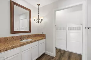 1719 Schoolhouse Cir, Westlake Village, CA 91362 - Photo 35