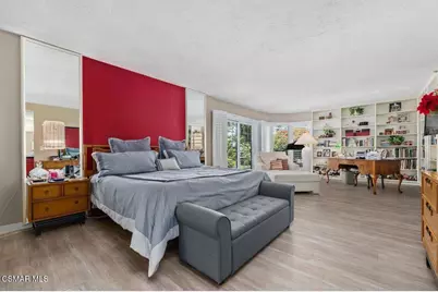 17701 Corinthian Drive, Encino, CA 91316 - Photo 5