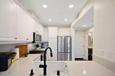 184 Via Katrina, Newbury Park, CA 91320 - Photo 17