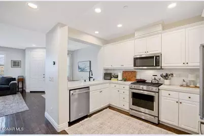 184 Via Katrina, Newbury Park, CA 91320 - Photo 15