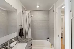 637 Raymond Ave, Pasadena, CA 91103 - Photo 31