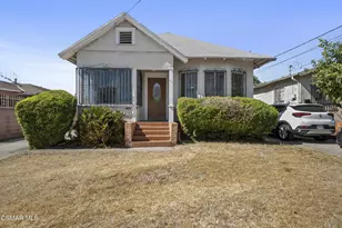 3627 Flower St, Huntington Park, CA 90255 - Photo 1
