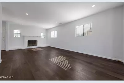 20958 Hemmingway Street, Canoga Park, CA 91304 - Photo 5