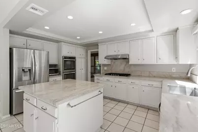 452 Newcastle Street, Thousand Oaks, CA 91361 - Photo 1