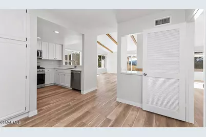 1784 Sweet Briar Place, Thousand Oaks, CA 91362 - Photo 13