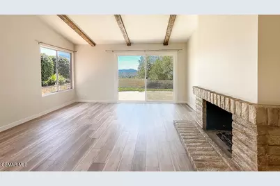 1784 Sweet Briar Place, Thousand Oaks, CA 91362 - Photo 9