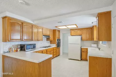 788 Boxthorn Avenue, Newbury Park, CA 91320 - Photo 5