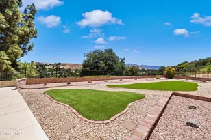 27540 Freetown Ln, Agoura Hills, CA 91301 - Photo 7