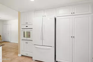 27540 Freetown Ln, Agoura Hills, CA 91301 - Photo 19