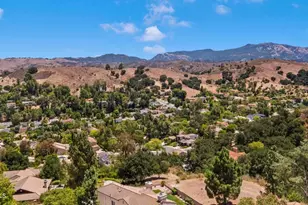 27540 Freetown Ln, Agoura Hills, CA 91301 - Photo 43