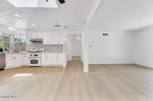 906 Granby St, Simi Valley, CA 93065 - Photo 5