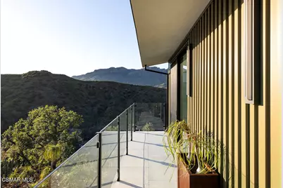 12530 Stagecoach Road, Malibu, CA 90265 - Photo 11