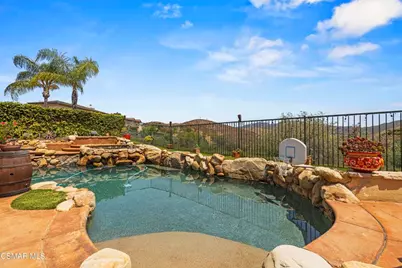 3170 Heavenly Ridge Street, Thousand Oaks, CA 91362 - Photo 5