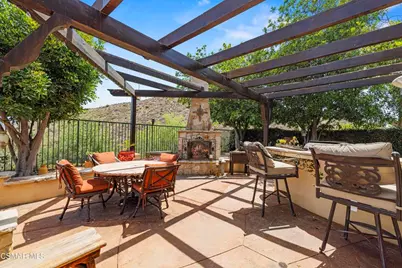 3170 Heavenly Ridge Street, Thousand Oaks, CA 91362 - Photo 7