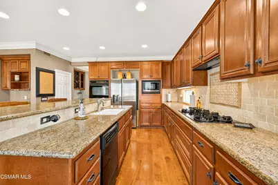 3170 Heavenly Ridge Street, Thousand Oaks, CA 91362 - Photo 33