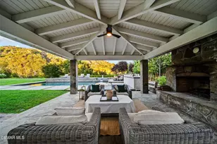 2116 Shadow Creek Dr, Agoura Hills, CA 91301 - Photo 43