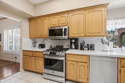 1558 Placid Court, Simi Valley, CA 93065 - Photo 21