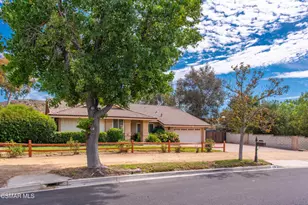 1558 Placid Ct, Simi Valley, CA 93065 - Photo 3