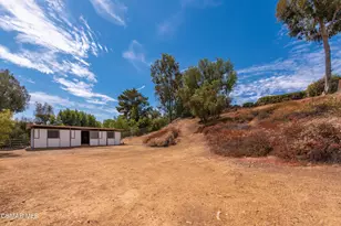 1558 Placid Ct, Simi Valley, CA 93065 - Photo 73