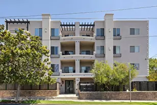 1410 N Curson Ave, West Hollywood, CA 90046 - Photo 3