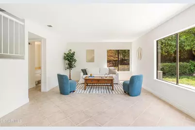 403 Blackhawk Drive, Newbury Park, CA 91320 - Photo 13