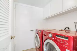 403 Blackhawk Dr, Newbury Park, CA 91320 - Photo 27
