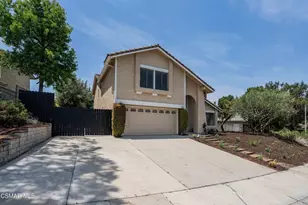 403 Blackhawk Dr, Newbury Park, CA 91320 - Photo 1