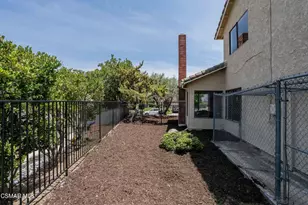 403 Blackhawk Dr, Newbury Park, CA 91320 - Photo 31
