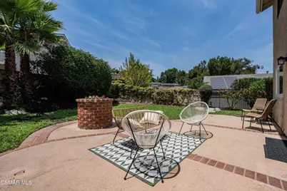 403 Blackhawk Drive, Newbury Park, CA 91320 - Photo 5