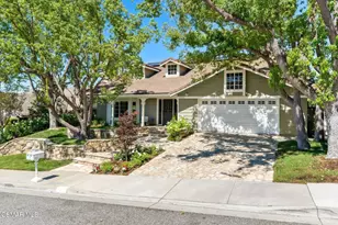 5755 Willowtree Dr, Agoura Hills, CA 91301 - Photo 3