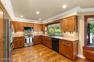 5755 Willowtree Dr, Agoura Hills, CA 91301 - Photo 13