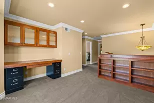 5755 Willowtree Dr, Agoura Hills, CA 91301 - Photo 33