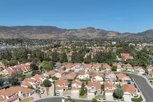 2016 Riverbirch Dr, Simi Valley, CA 93063 - Photo 43