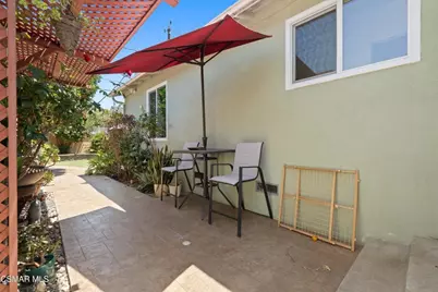 1130 N Maple Street, Burbank, CA 91505 - Photo 43