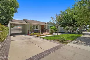 1130 N Maple St, Burbank, CA 91505 - Photo 3