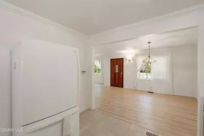 1130 N Maple Street, Burbank, CA 91505 - Photo 9