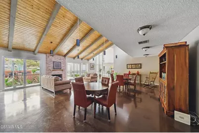 255 Sequoia Court #14, Thousand Oaks, CA 91360 - Photo 31