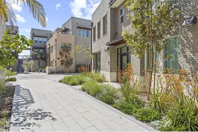 1290 E Thompson Boulevard #105, Ventura, CA 93001 - Photo 3