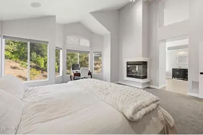 1868 Crystal View Circle, Thousand Oaks, CA 91320 - Photo 23