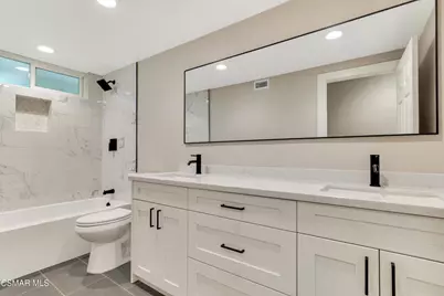 260 Goldenwood Circle, Simi Valley, CA 93065 - Photo 49