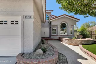 260 Goldenwood Cir, Simi Valley, CA 93065 - Photo 5