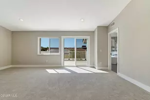 260 Goldenwood Cir, Simi Valley, CA 93065 - Photo 33